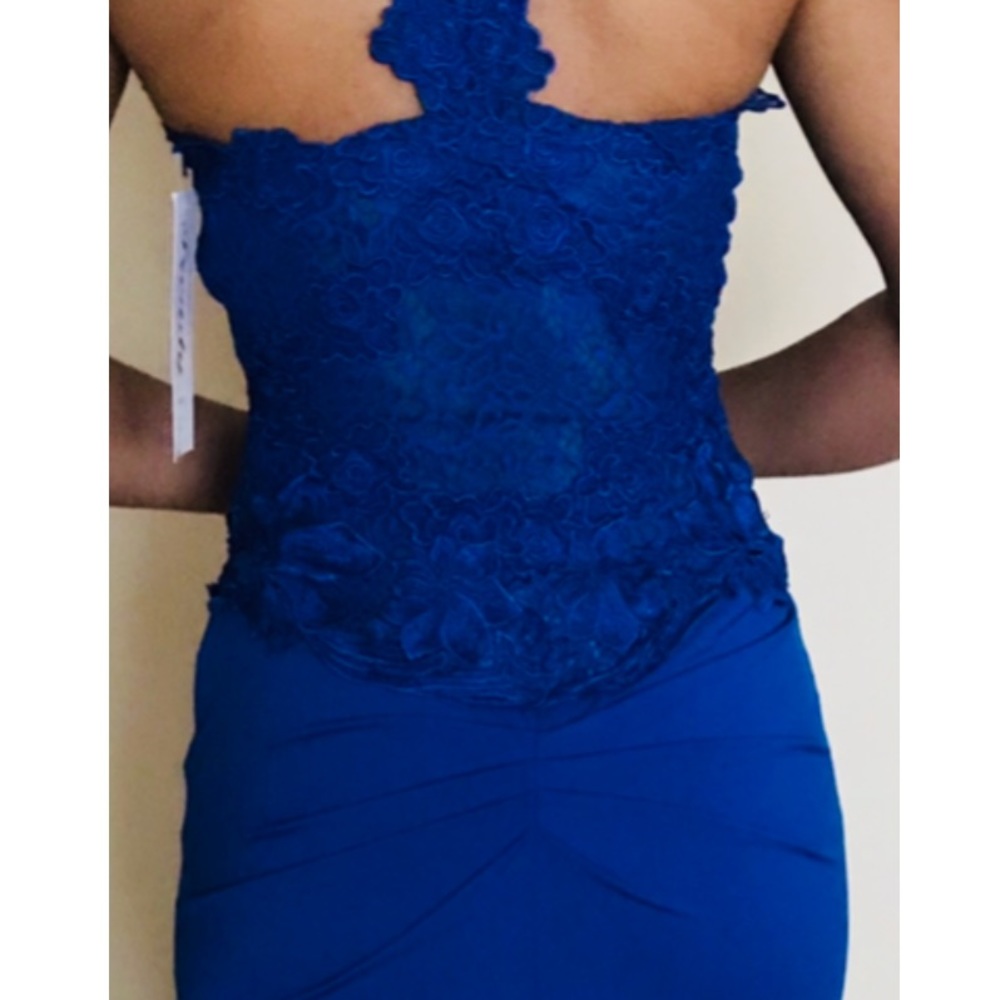 May Queen V-Neck Prom Dress,Trumpets Mermaid Train - Picture 5 of 8